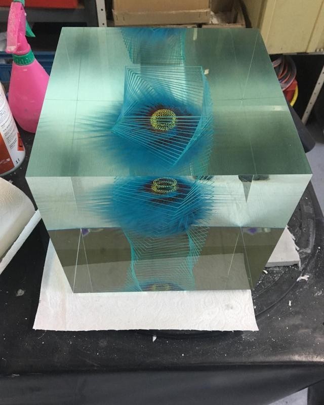 世界十大最震撼错觉(他花了40年用几何错觉艺术)(13)