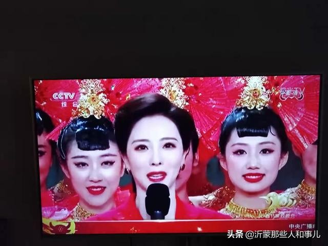 世界上奇闻异事(春节期间的奇闻异事)(6)