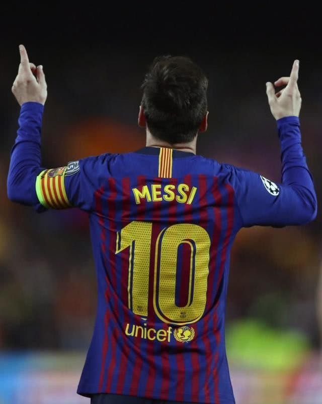 黄健翔预测c罗进球（黄健翔从马拉多纳大罗C罗迷变身）(6)