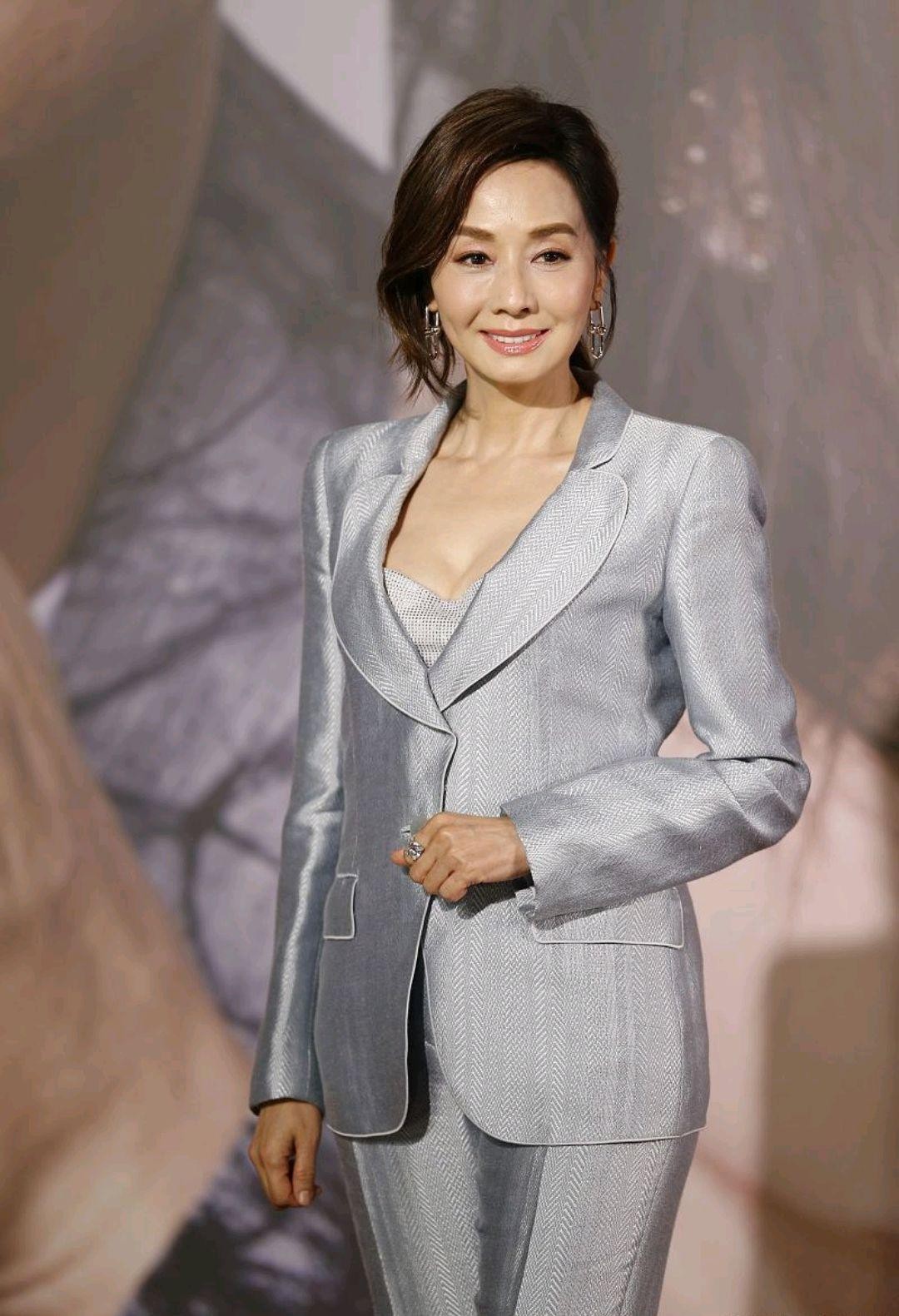 毛舜筠资料简介(张国荣前女友毛舜筠近照)