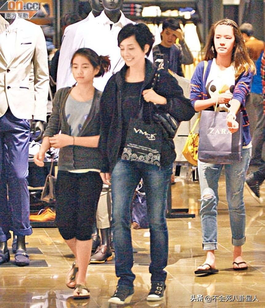 毛舜筠资料简介(张国荣前女友毛舜筠近照)