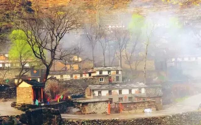 国内最适合隐居的八大村落，尤其是前两个，像是童话镇！