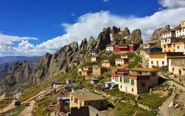 国内最适合隐居的八大村落，尤其是前两个，像是童话镇！