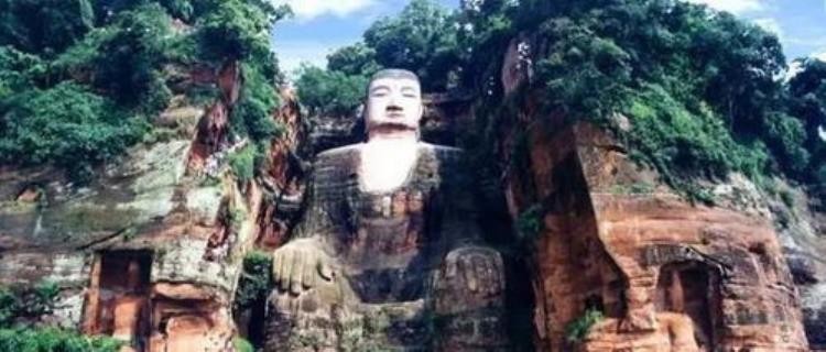 四川乐山大佛胸口的秘密,大佛胸前的密室