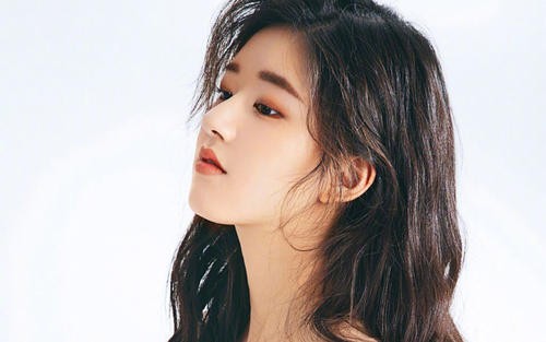 赵露思最近为什么火了?赵露思家庭背景圈内生活被扒是富二代?