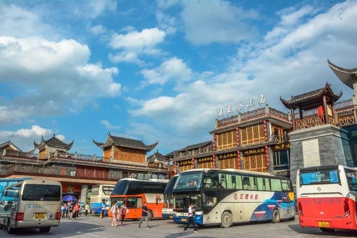 小编为您总结了来张家界的最强攻略