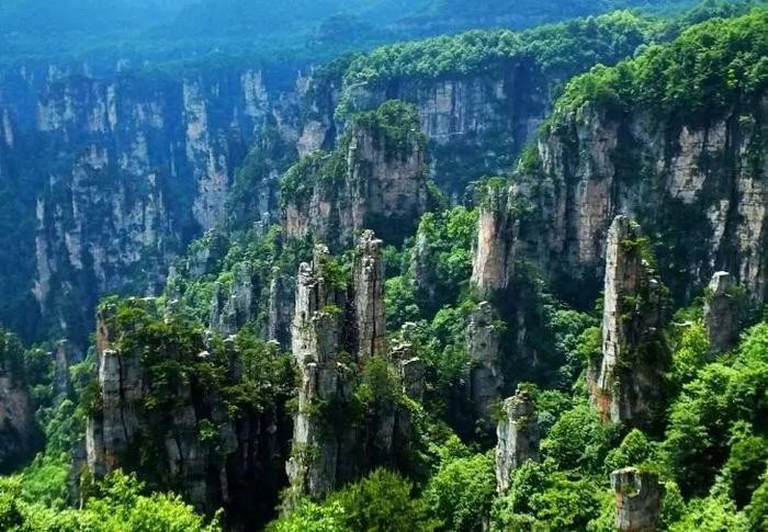 小编为您总结了来张家界的最强攻略