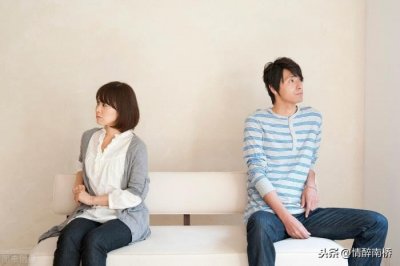 怎么对付分床睡的老公(夫妻长期分床睡不需要离婚)