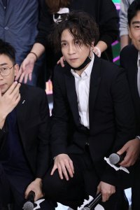 ​薛之谦和高磊鑫：婚恋最好的结局，兜兜转转都是你！