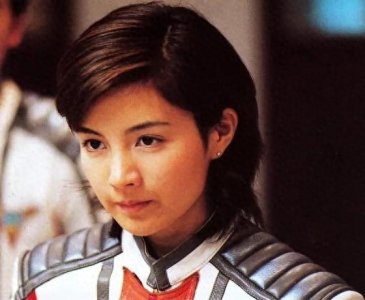 ​《迪迦奥特曼》丽娜的扮演者吉本多香美