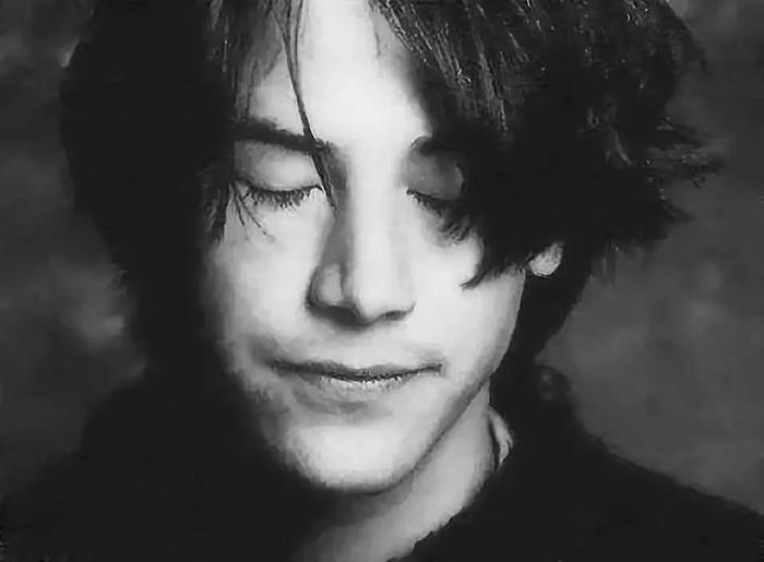 好莱坞最丧男星：拥有几辈子花不完的财富，却只愿活成流浪汉