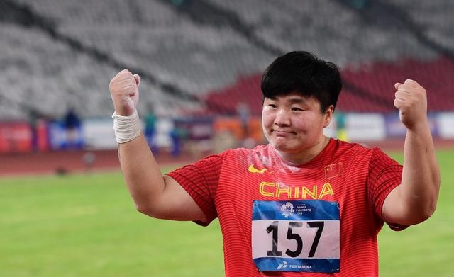 巩立姣夺冠完整版回放(32岁巩立姣奥运终夺冠)(3)