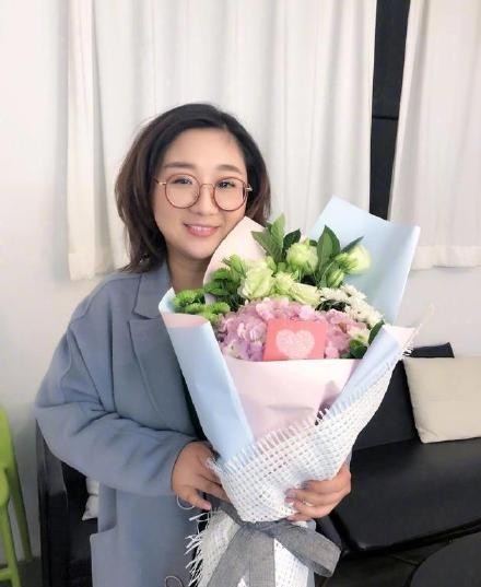 奇葩说董婧道歉是哪一期(董婧回应化妆间争吵事件)