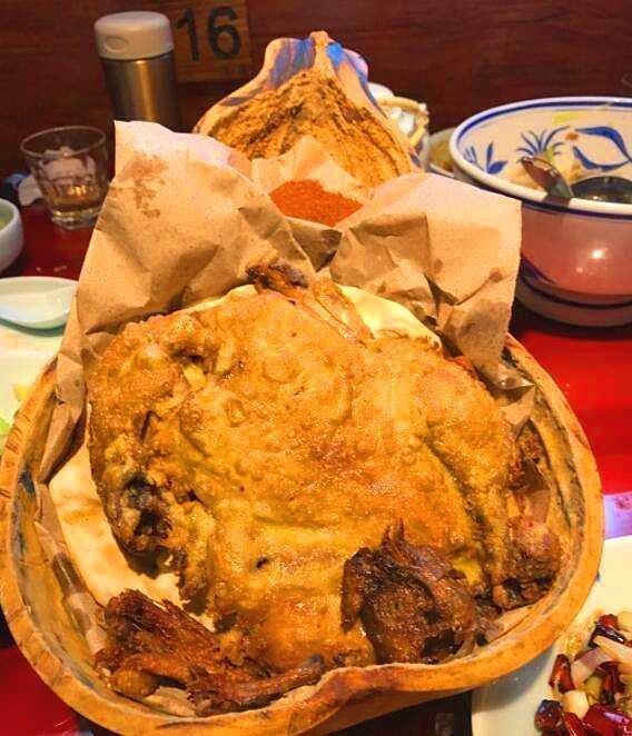 西安粉巷里藏着的馆子,老陕最民间的味道,叫窄巷子