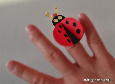 手偶的制作方法(恐龙手偶的制作方法)