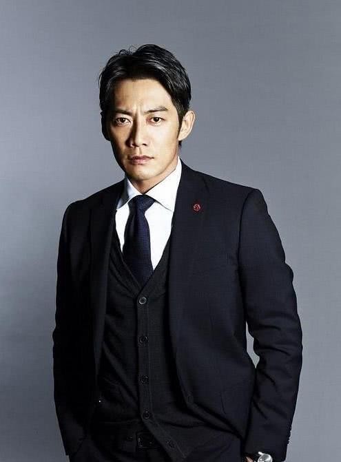 反町隆史个人资料写真作品