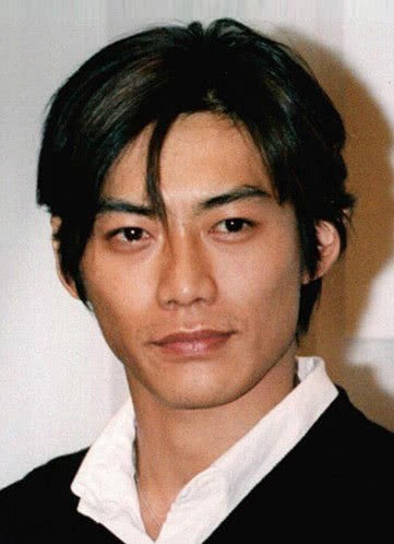 反町隆史个人资料写真作品