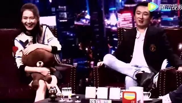 万达公子王思聪欣赏,李承铉心甘情愿做奶爸,戚薇完美的人生