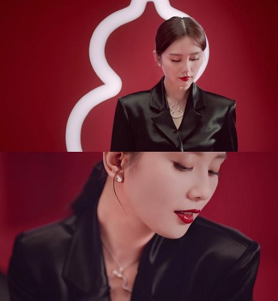 刘诗诗一袭白色礼服美的不可方物(刘诗诗太霸气古典气质绝杀)(9)