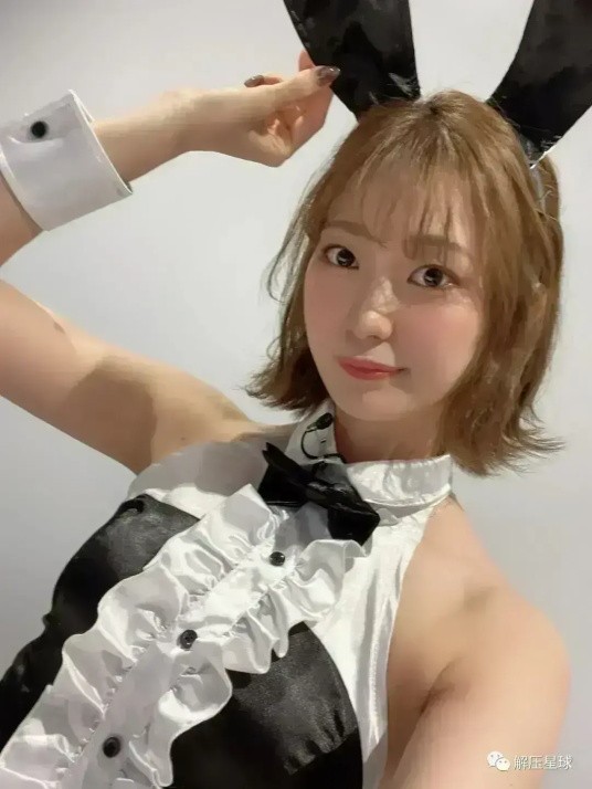 3年舞蹈经验的美谷朱里ins高清美图,2025Flash奖获得者!