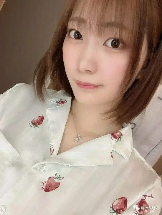 3年舞蹈经验的美谷朱里ins高清美图,2025Flash奖获得者!