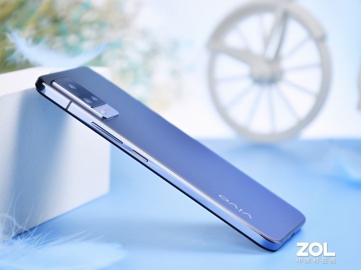 vivos9手机参数配置(拔高硬件性能手机全面评测)