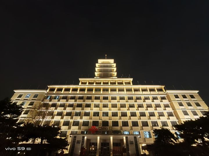 vivos9手机参数配置(拔高硬件性能手机全面评测)