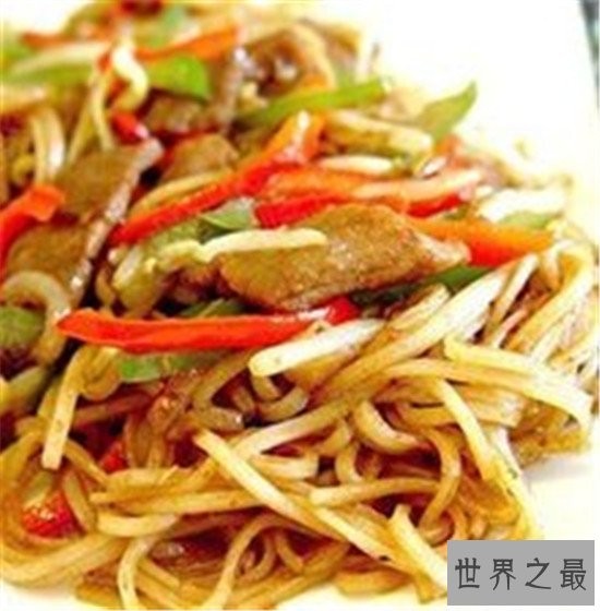 全球最著名的十大街头美食,吃炸鸡喝啤酒简直是人生巅峰!