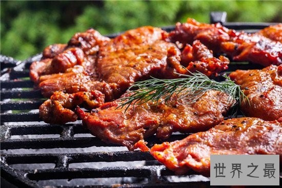 全球最著名的十大街头美食,吃炸鸡喝啤酒简直是人生巅峰!