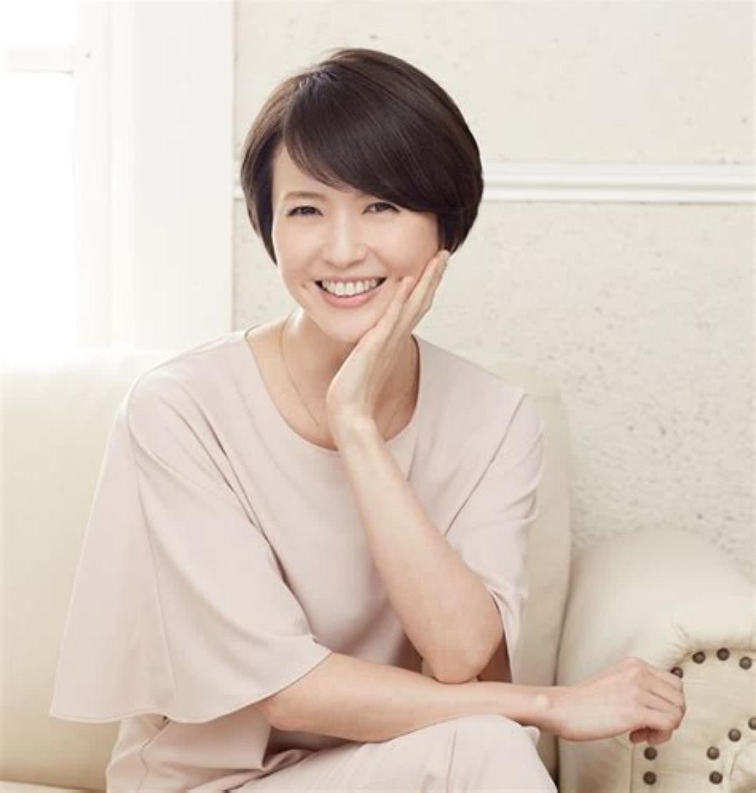 三浦理惠子个人资料写真作品