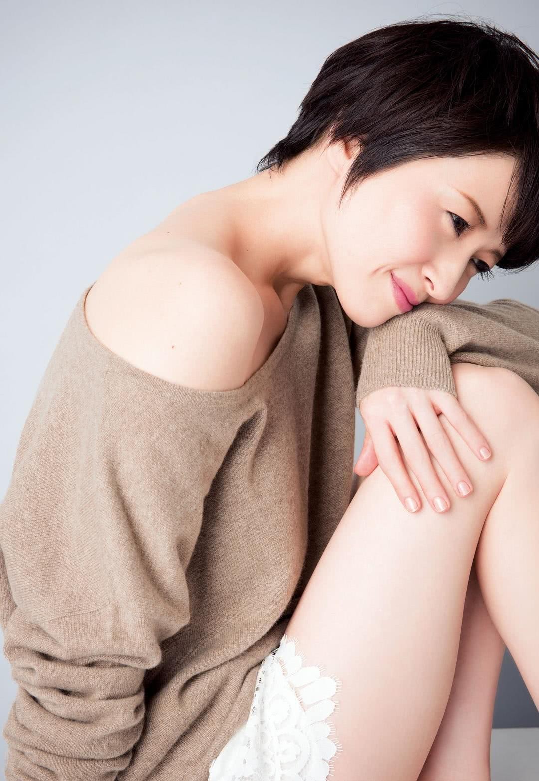 三浦理惠子个人资料写真作品