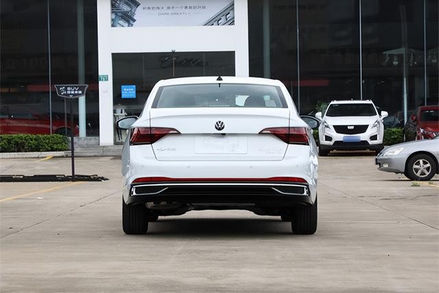 卡罗拉和速腾测评对比(开了三年卡罗拉)(5)