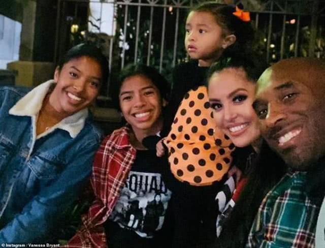 科比葬礼细节迟到的缅怀(科比遗孀打破沉默)(1)