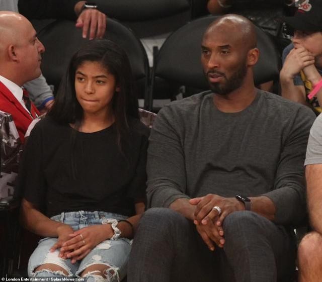 科比葬礼细节迟到的缅怀(科比遗孀打破沉默)(7)