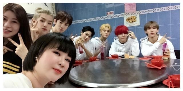 10岁儿子上《变形计》背猪,杜华是想改变儿子还是为出道造势?