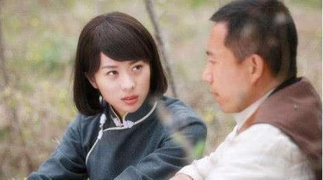 40岁谷智鑫近照,娶的老婆竟是“华筝公主”,5岁儿子和他像极