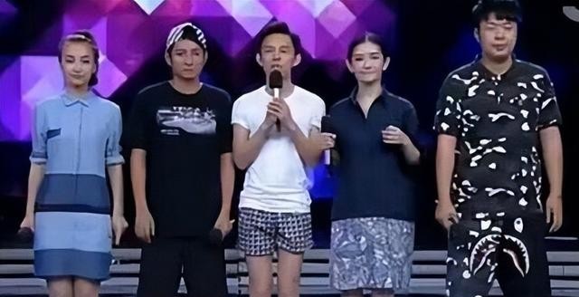 黄晓明身高对比图(谎报身高被拆穿的明星们)