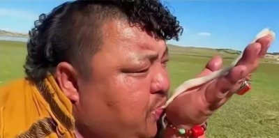 吃播网红的残酷真相,在恩克身上体现得淋漓尽致!