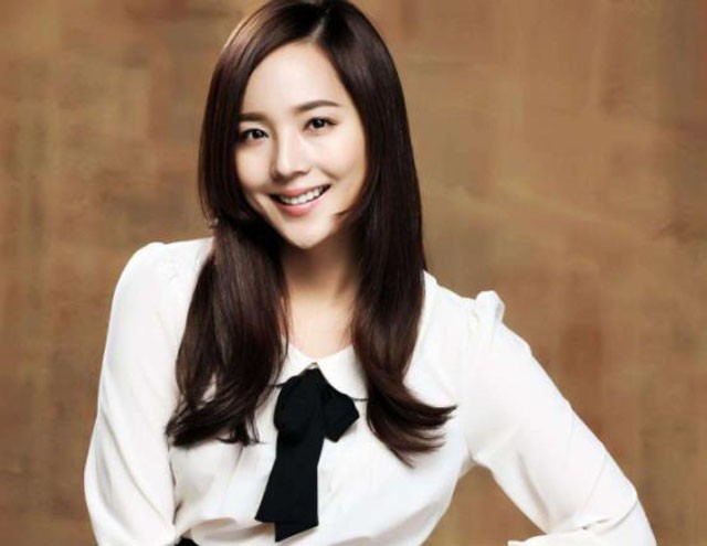 盘点韩国十大神颜女爱豆(韩国女明星神颜)