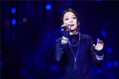 张韶涵经历了什么大事件 和她母亲的故事最后怎么处理的