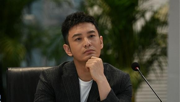 黄晓明为什么那么有钱身价资产多少亿?黄晓明有多少公司商业版图