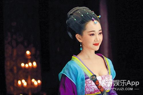 明月心是谁演的(还记得《天涯明月刀》里的明月心吗？她现在长这样)