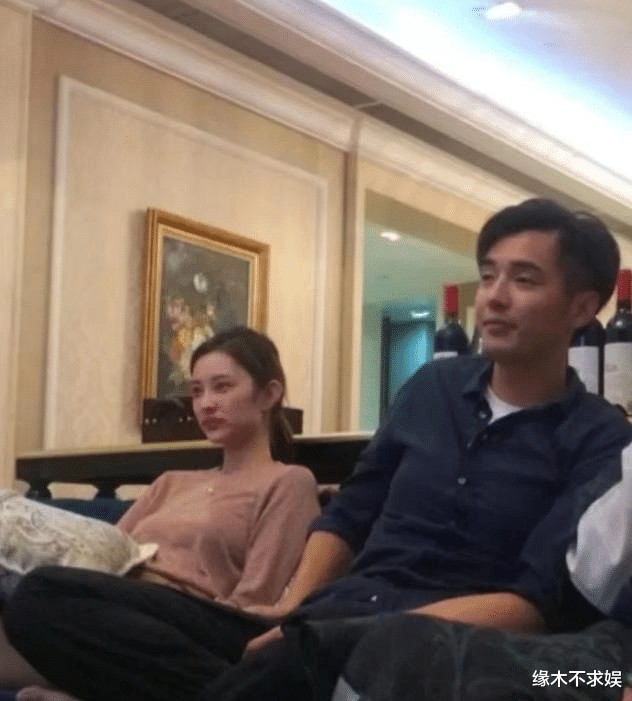 曝金世佳与经纪人隐婚生子!还曾与知名女星恋爱,粉丝说早有端倪