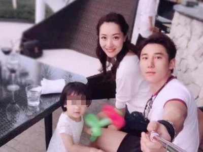 白冰为什么离的婚 与前夫丁一和平分手没有矛盾