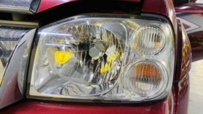 汽车卤素大灯的优缺点