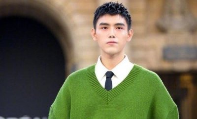 陈飞宇走秀牛油果绿毛衣吸睛 陈飞宇点赞王一博事件经过解决方式