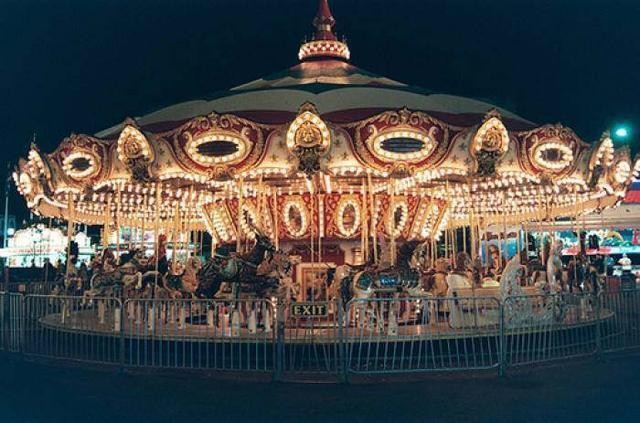 心里测试：哪个旋转木马最吸引你？测你是个有感情洁癖的人吗？