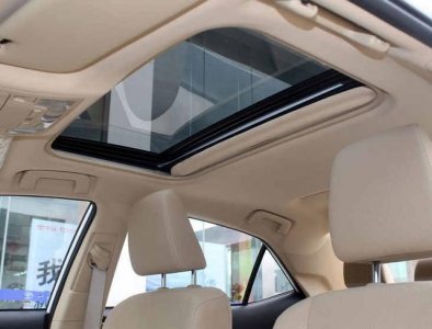 ​汽车天窗漏水怎么解决