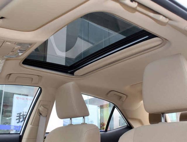 汽车天窗漏水怎么解决-