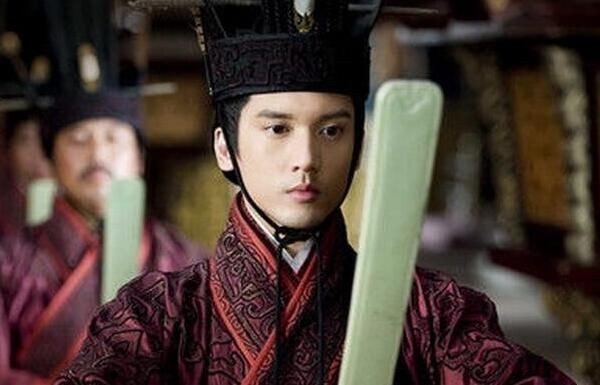 邓禹简介:东汉开国名将,王莽死后辅佐刘秀打天下